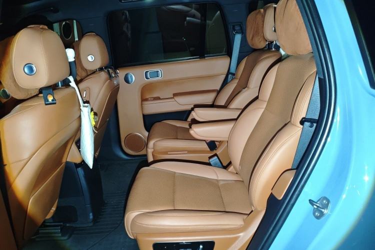 Used Li Auto L9 2022 Max model Interior 4