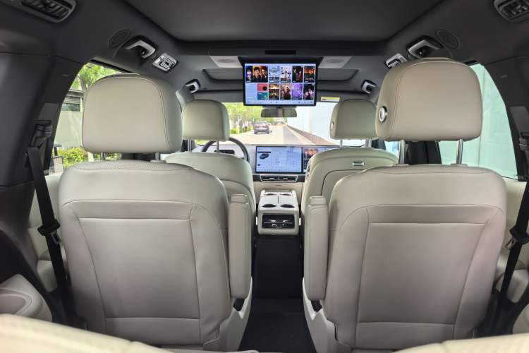 Used Li Auto L9 2022 Max model Interior 5