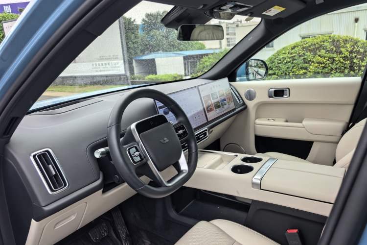 Used Li Auto L9 2022 Max model Interior 7