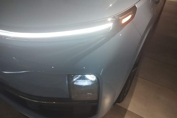 Used Li Auto L9 2022 Max model Left Front Headlight