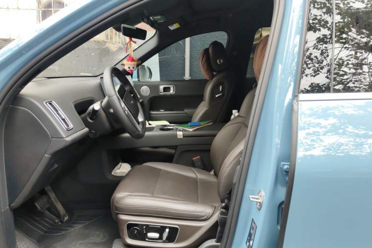 Used Li Auto L9 2022 Max model Left Front Seat
