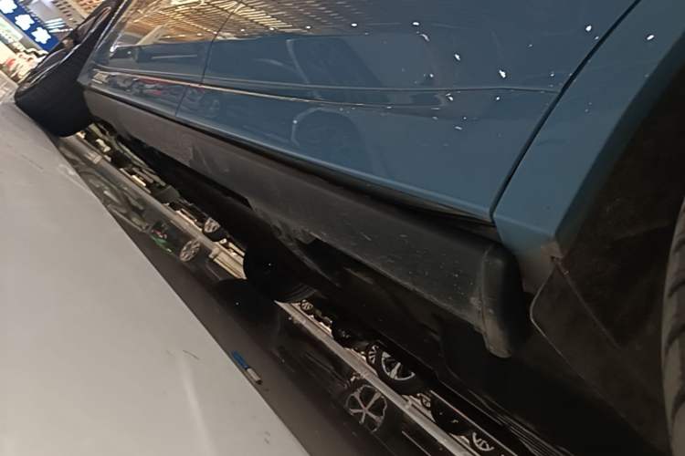 Used Li Auto L9 2022 Max model Left Side Sill