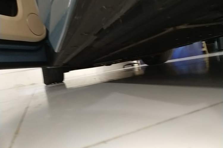 Used Li Auto L9 2022 Max model Left Side Sill