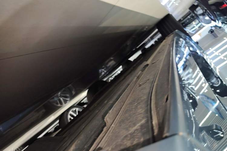 Used Li Auto L9 2022 Max model Left Side Sill