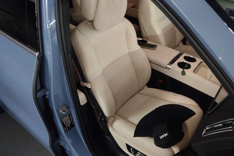 Used Li Auto L9 2022 Max model Right Front Seat