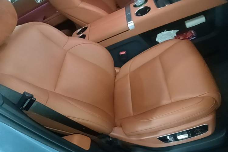 Used Li Auto L9 2022 Max model Right Front Seat