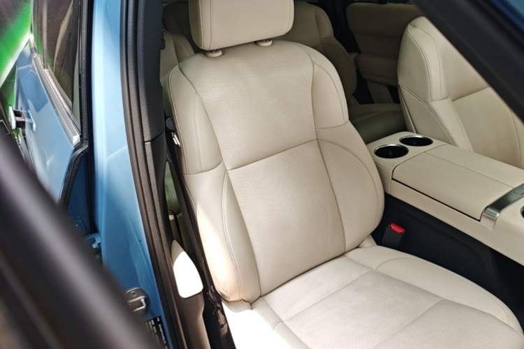 Used Li Auto L9 2022 Max model Right Front Seat