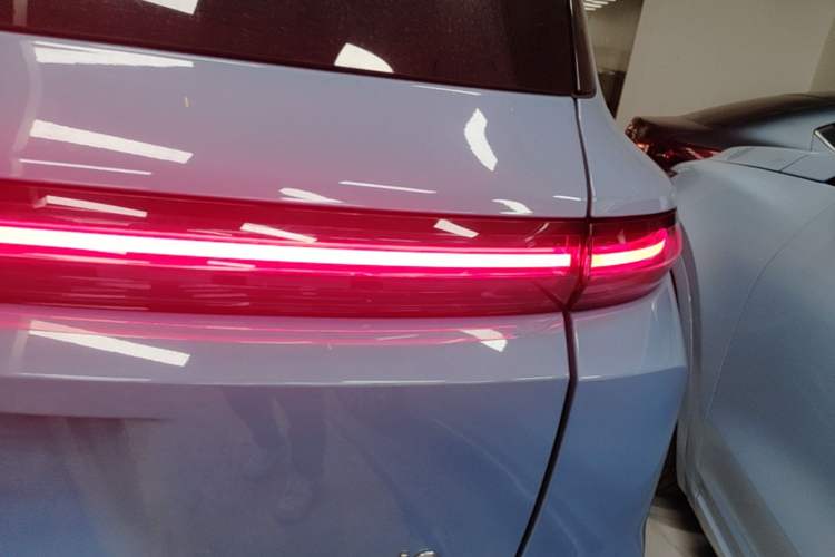 Used Li Auto L9 2022 Max model Right Rear Taillight