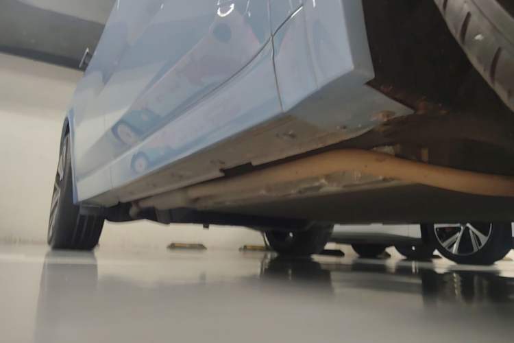 Used Li Auto L9 2022 Max model Right Side Sill