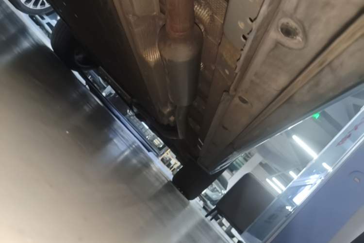 Used Li Auto L9 2022 Max model Right Side Sill