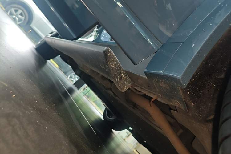 Used Li Auto L9 2022 Max model Right Side Sill
