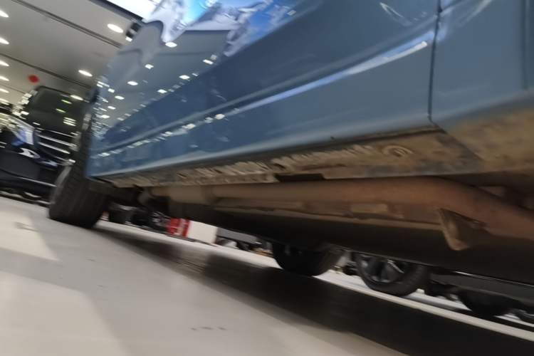 Used Li Auto L9 2022 Max model Right Side Sill