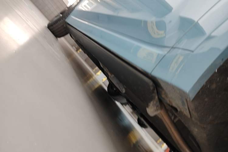 Used Li Auto L9 2022 Max model Right Side Sill