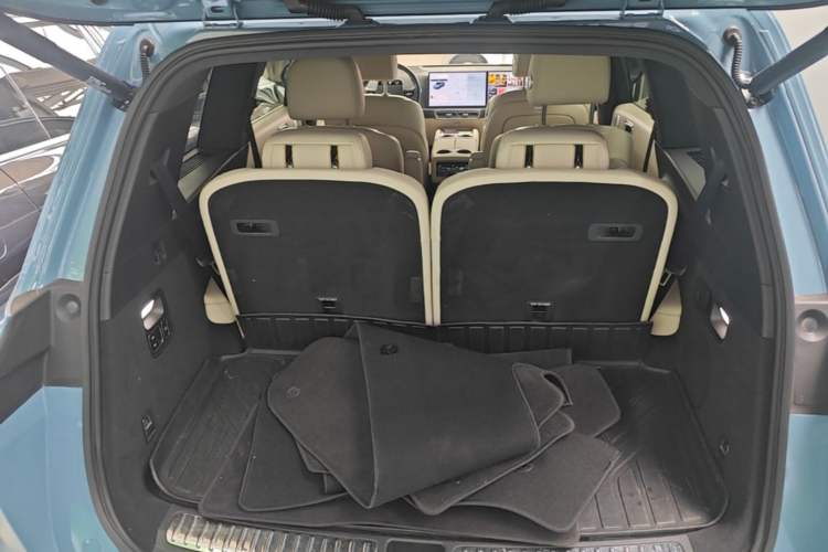 Used Li Auto L9 2022 Max model Trunk
