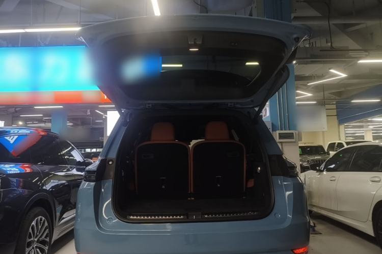 Used Li Auto L9 2022 Max model Trunk