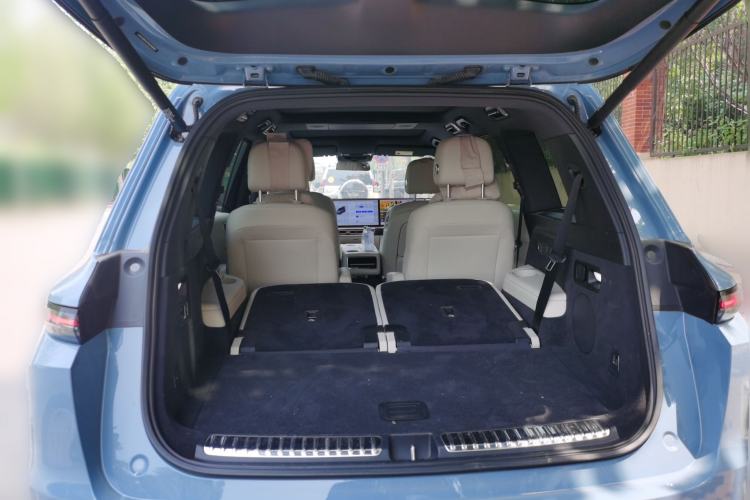 Used Li Auto L9 2022 Max model Trunk