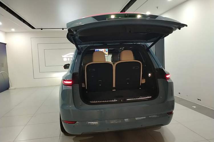 Used Li Auto L9 2022 Max model Trunk