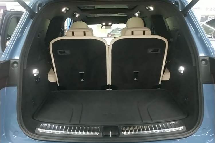Used Li Auto L9 2022 Max model Trunk