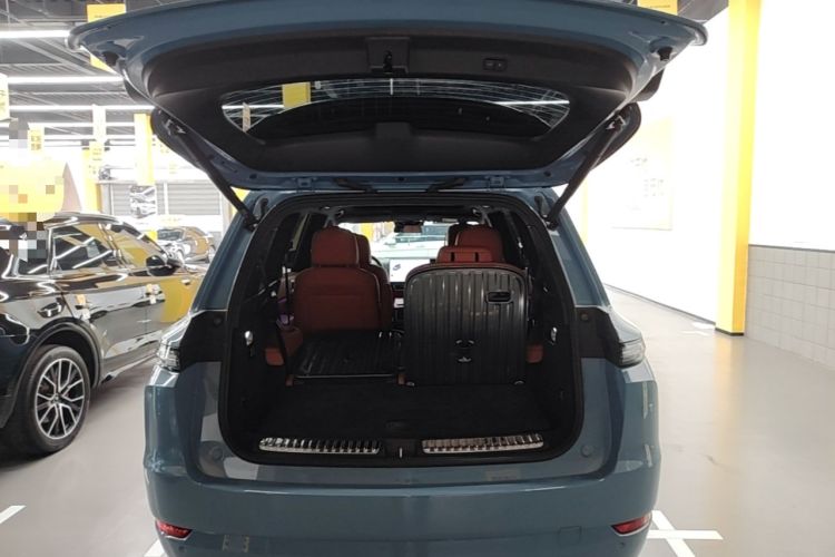 Used Li Auto L9 2022 Max model Trunk