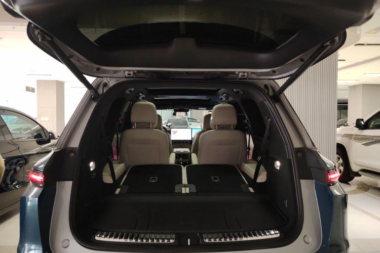 Used Li Auto L9 2022 Max model Trunk