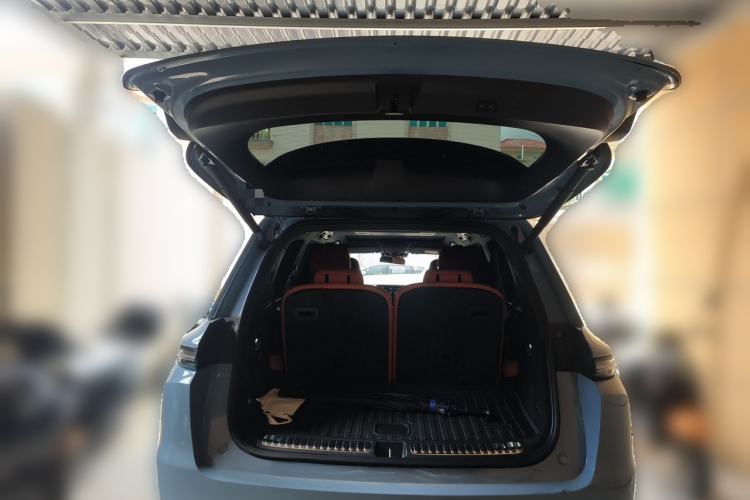 Used Li Auto L9 2022 Max model Trunk