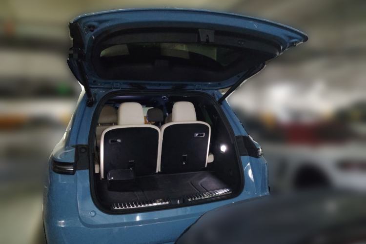 Used Li Auto L9 2022 Max model Trunk