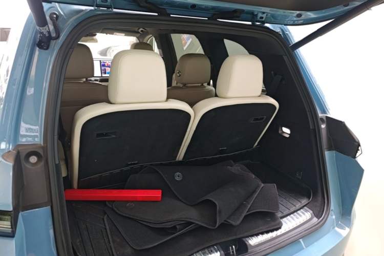 Used Li Auto L9 2022 Max model Trunk
