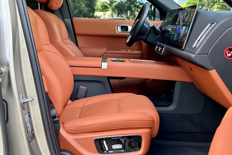 Used Li Auto L9 2022 Max model Interior 7