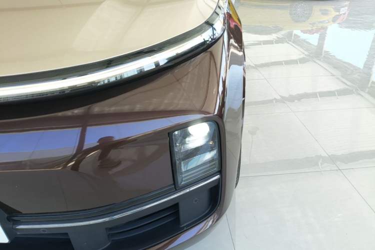 Used Li Auto L9 2022 Max model Left Front Headlight