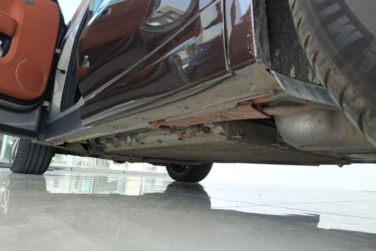 Used Li Auto L9 2022 Max model Left Side Sill