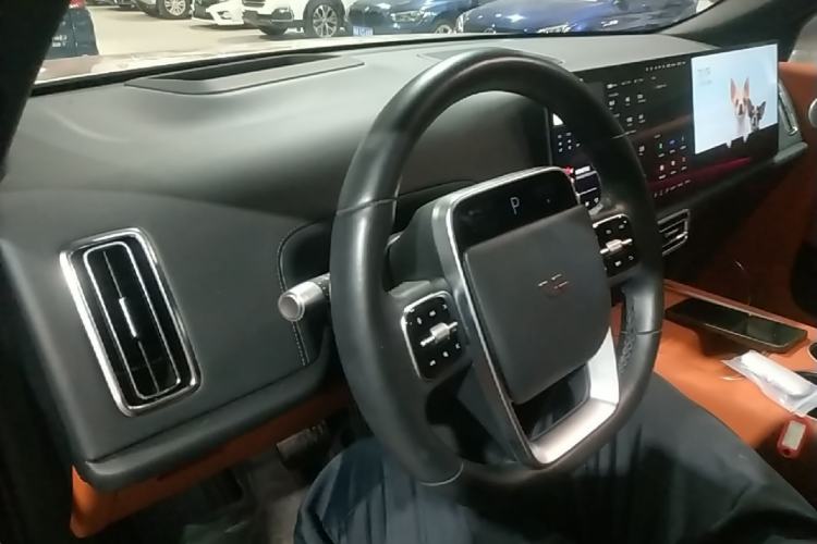 Used Li Auto L9 2022 Max model Center Console