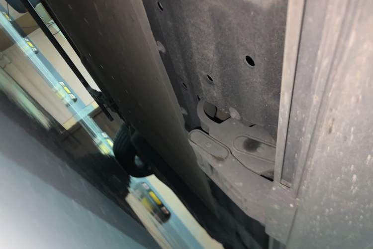 Used Li Auto L9 2022 Max model Chassis Front Left