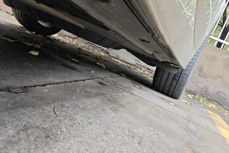 Used Li Auto L9 2022 Max model Chassis Rear Left