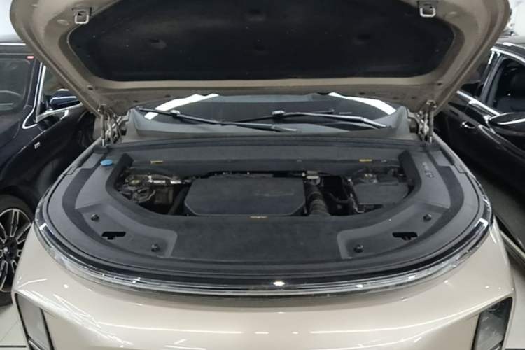 Used Li Auto L9 2022 Max model Engine Bay