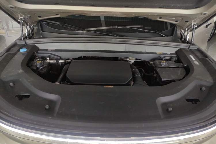 Used Li Auto L9 2022 Max model Engine Bay