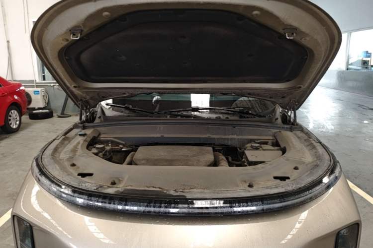Used Li Auto L9 2022 Max model Engine Bay