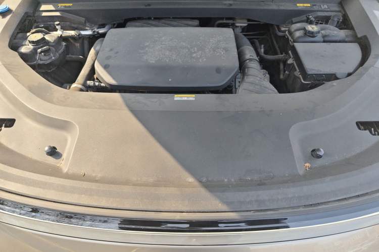 Used Li Auto L9 2022 Max model Engine Bay