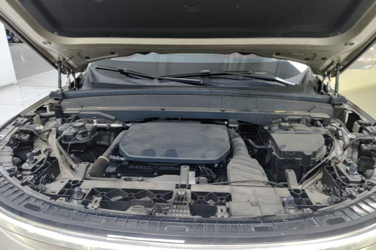 Used Li Auto L9 2022 Max model Engine Bay