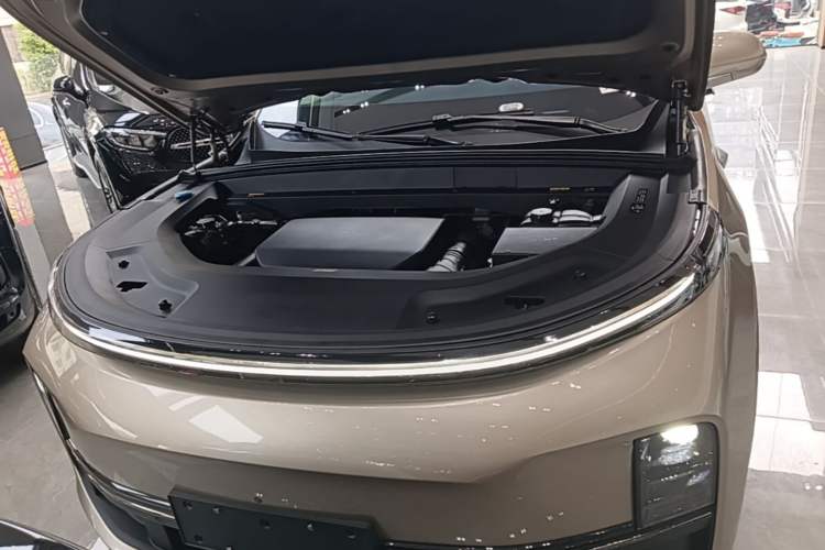 Used Li Auto L9 2022 Max model Engine Bay