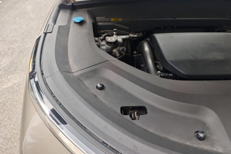 Used Li Auto L9 2022 Max model Engine Bay Right