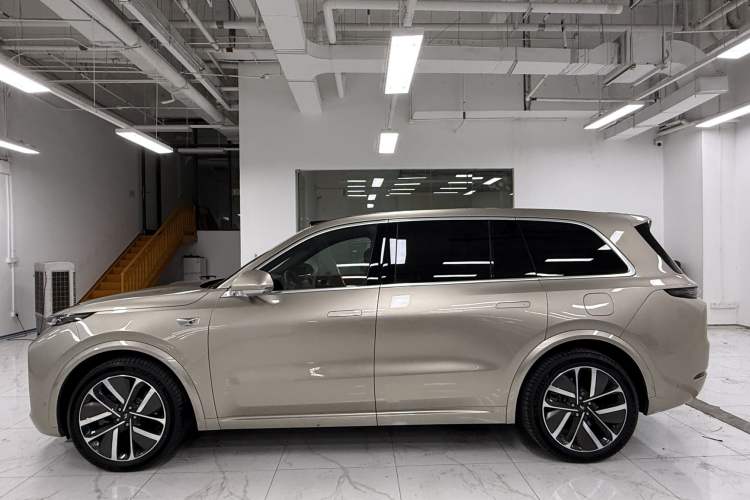 Used Li Auto L9 2022 Max model Exterior 1