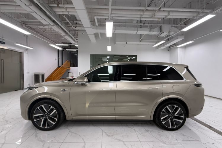 Used Li Auto L9 2022 Max model Exterior 2