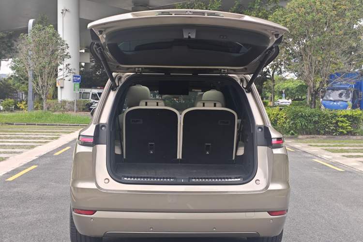 Used Li Auto L9 2022 Max model Exterior 6