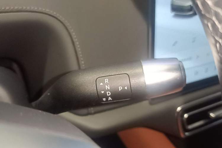Used Li Auto L9 2022 Max model Gear Lever