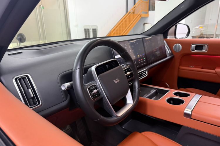 Used Li Auto L9 2022 Max model Interior 4