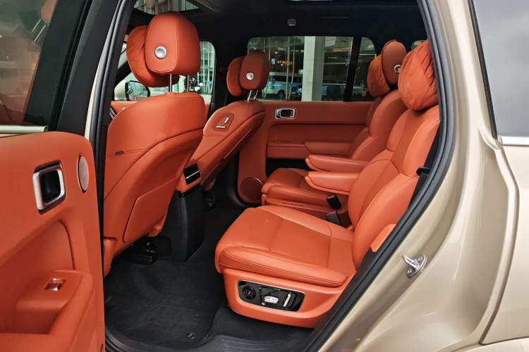 Used Li Auto L9 2022 Max model Interior 4