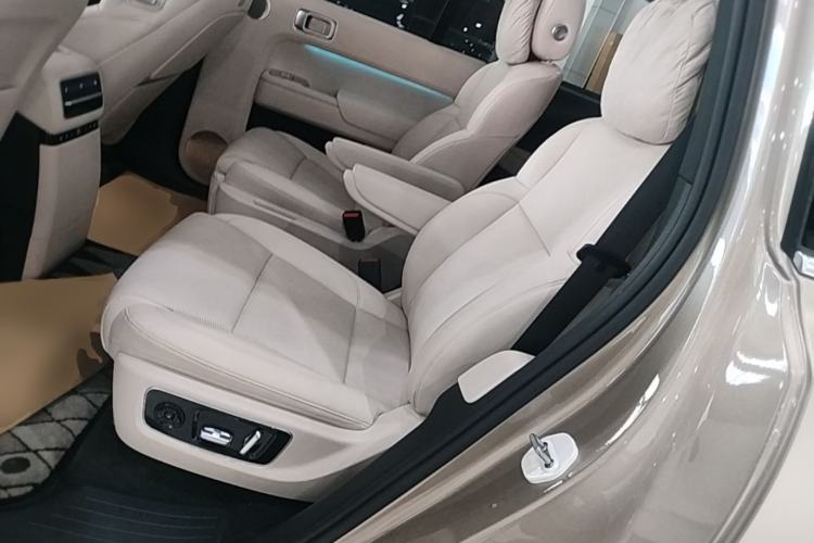 Used Li Auto L9 2022 Max model Left Rear Seat