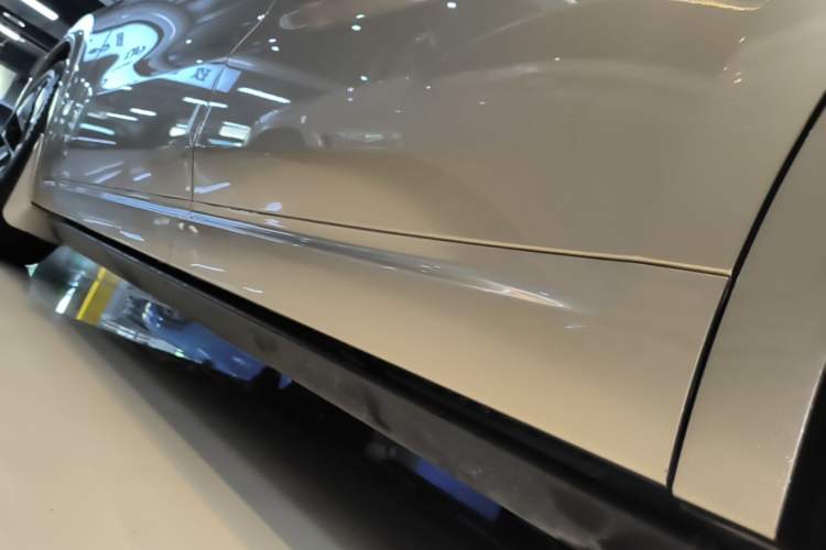 Used Li Auto L9 2022 Max model Left Side Sill