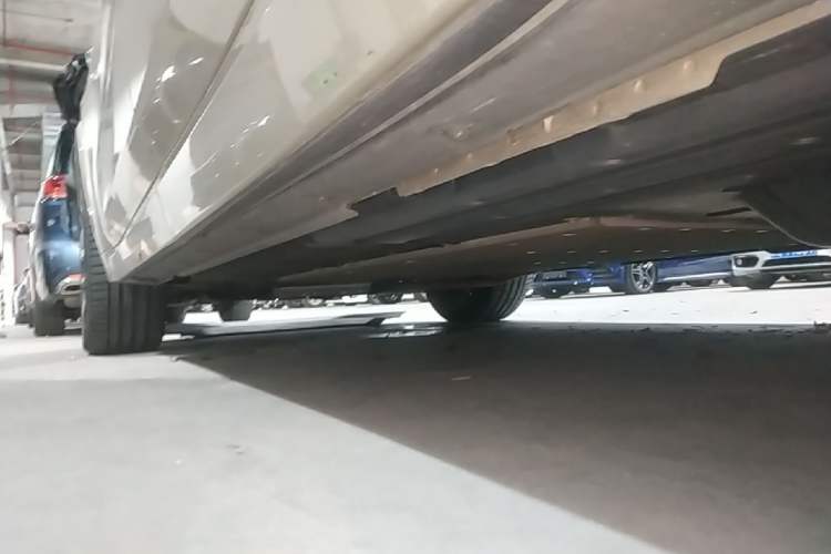Used Li Auto L9 2022 Max model Left Side Sill