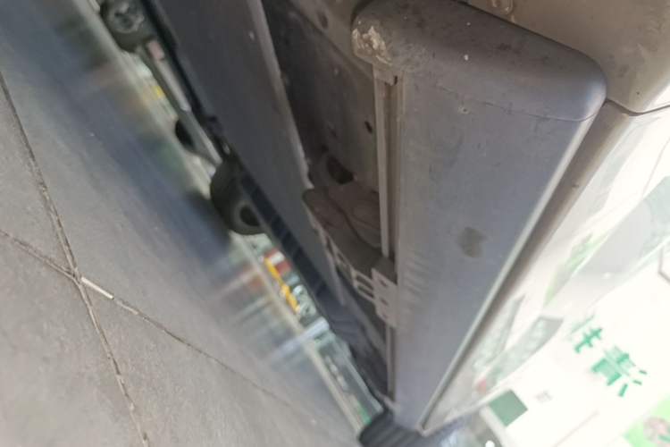 Used Li Auto L9 2022 Max model Left Side Sill